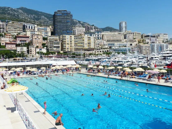 數字化賦能，智慧+持，重塑泳池管理新模式